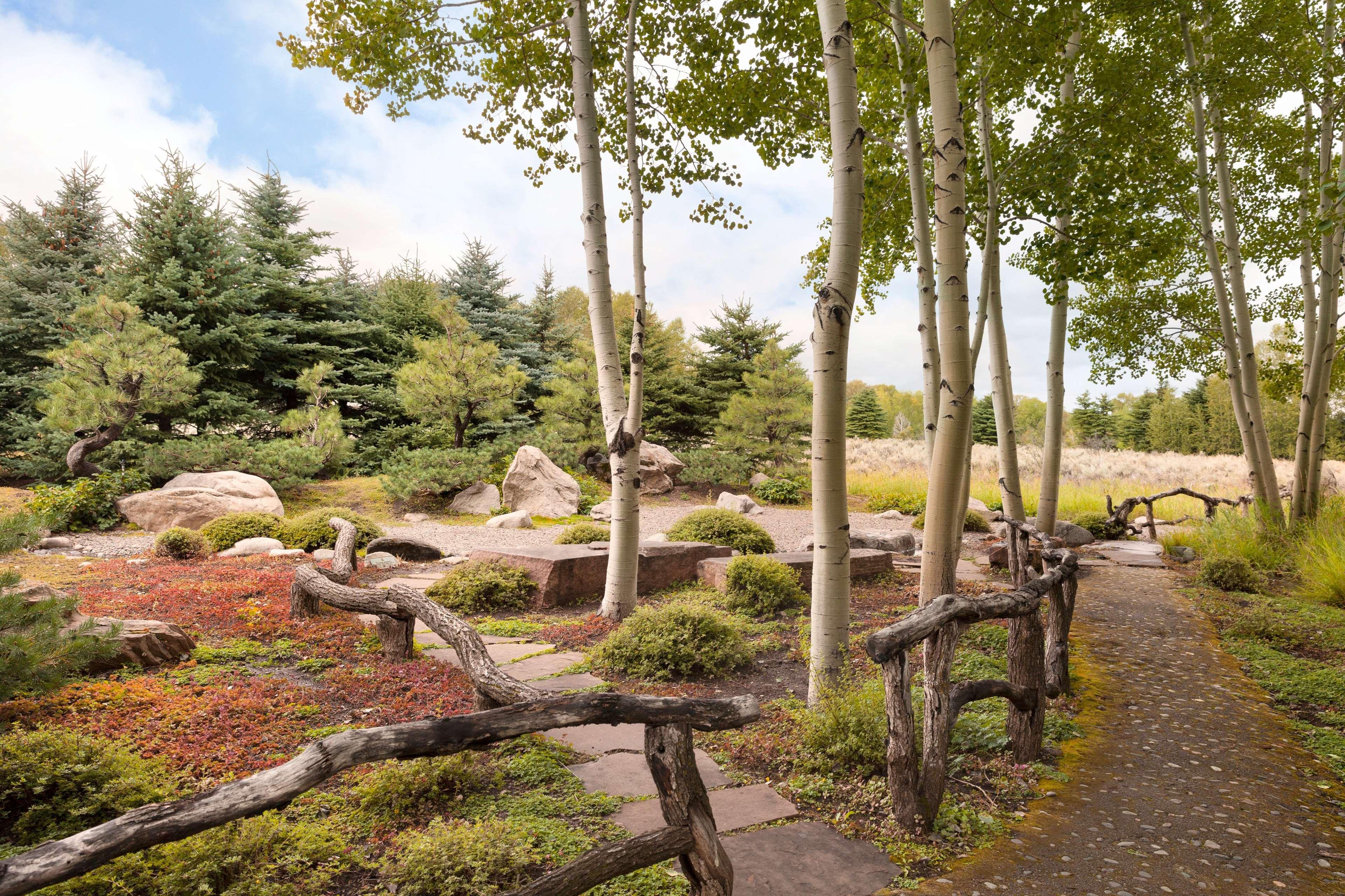Aspen Meadows Resort Exterior foto